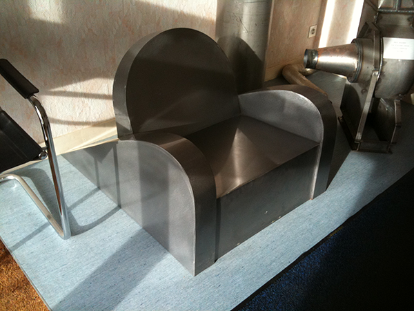 p13fauteuiltole
